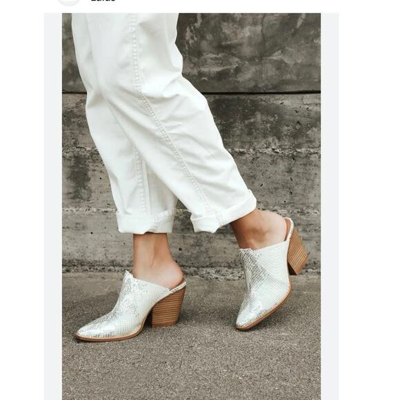 Chinese Laundry Beaute Silver Cream Womans Sz 8.5 Pointed Toe Mule Block Heel - Picture 3 of 11